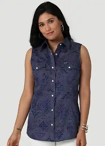 Women's Wrangler Snap Front Shirt #112329681-C