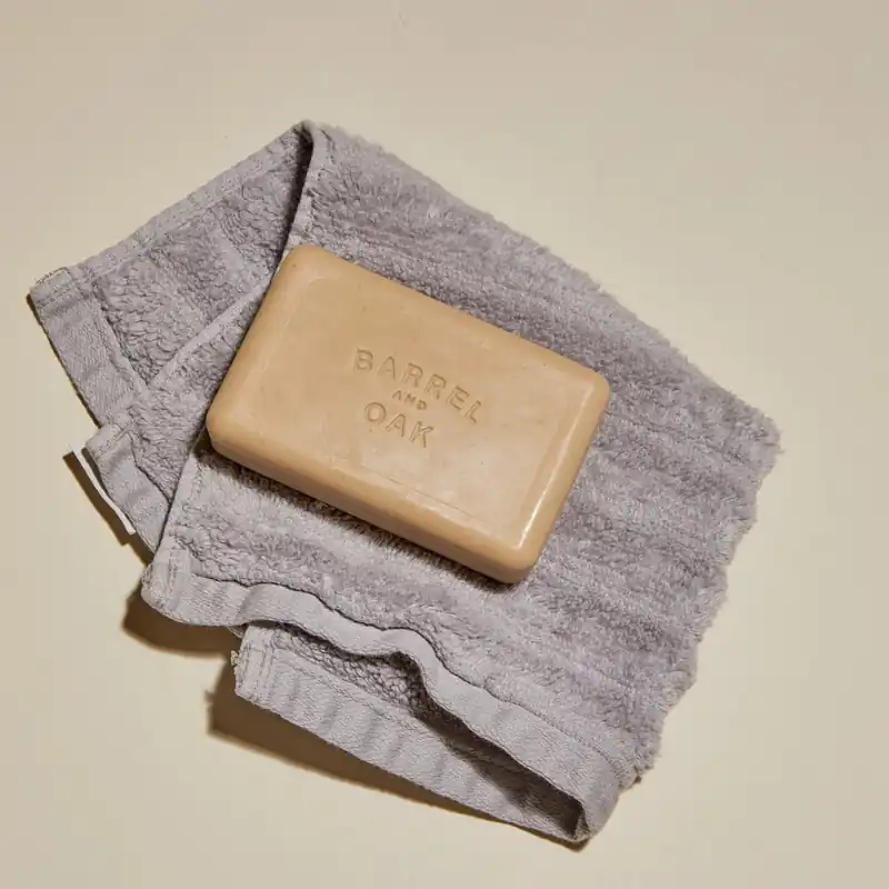Bourbon Cedar 6oz Exfoliating Soap Bar - Barrel & Oak