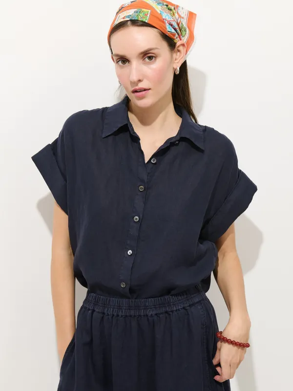 Maddie Blouse in Linen - Dark Navy