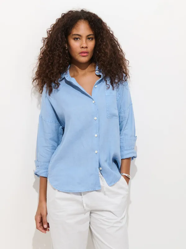 Jo Shirt in Linen - Bel Air Blue