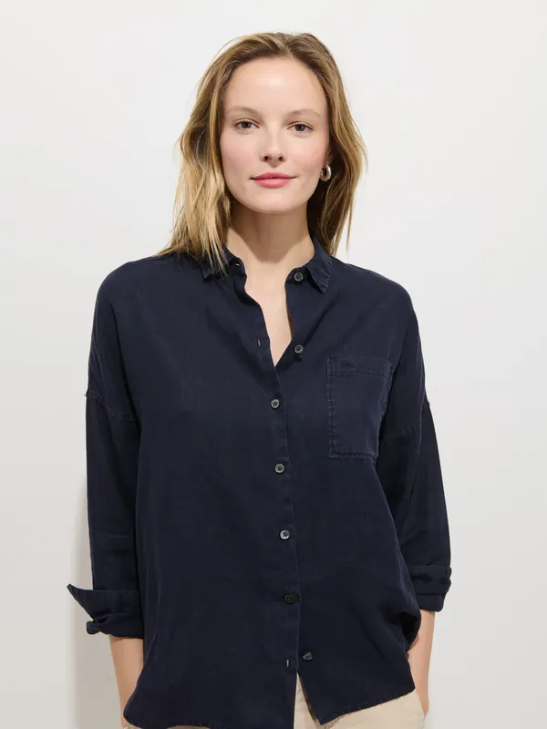 Jo Shirt in Linen - Dark Navy