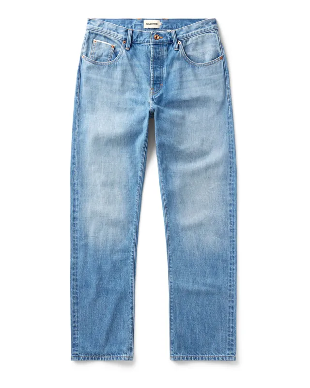 The Democratic Jean in Light Wash Organic Selvedge - Taylor Stitch