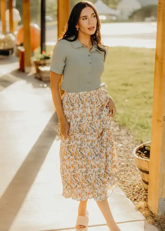 Textured Skirt In Honey Grove - Mikarose