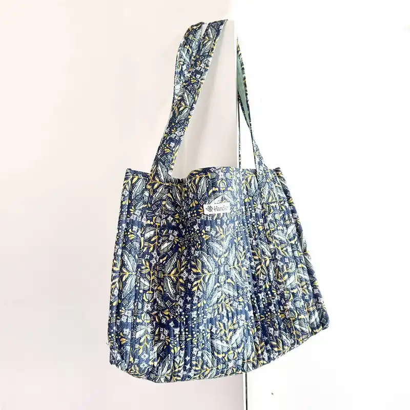 Amelia Quilted Tote - Handker Goods