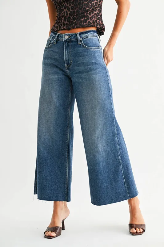 Wide Leg Flare Crop - BP531J - Medium Wash