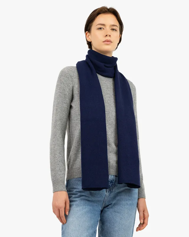 Women's Essential Maxi Scarf - Blue