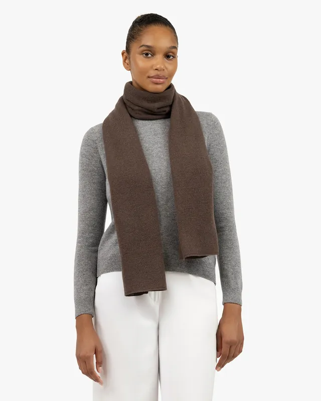 Women's Essential Maxi Scarf - Brown