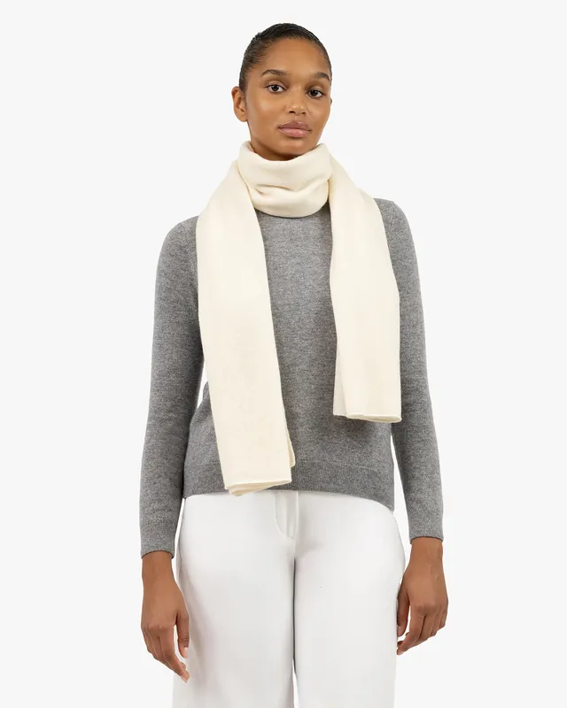 Women's Essential Maxi Scarf - White
