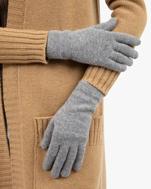 Essential Gloves - Medium Grey