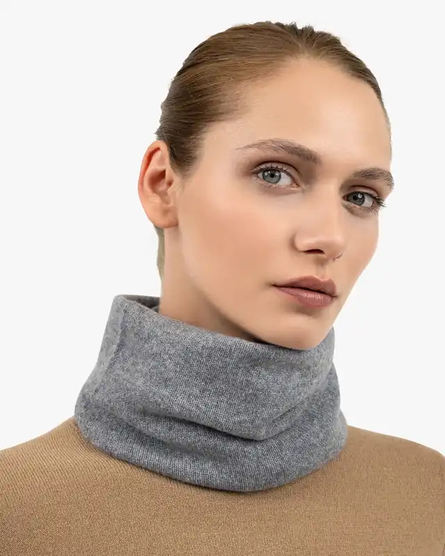 Essential Neck Warmer - Medium Grey