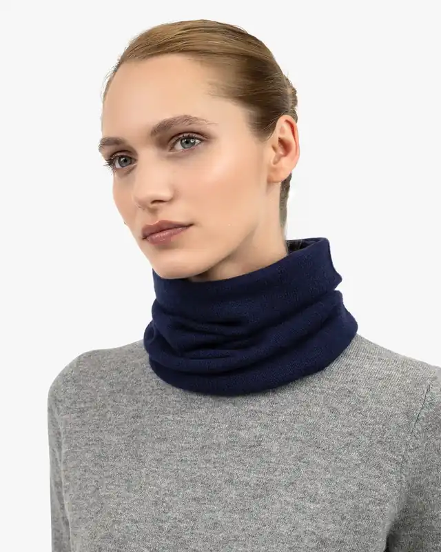Essential Neck Warmer - Blue
