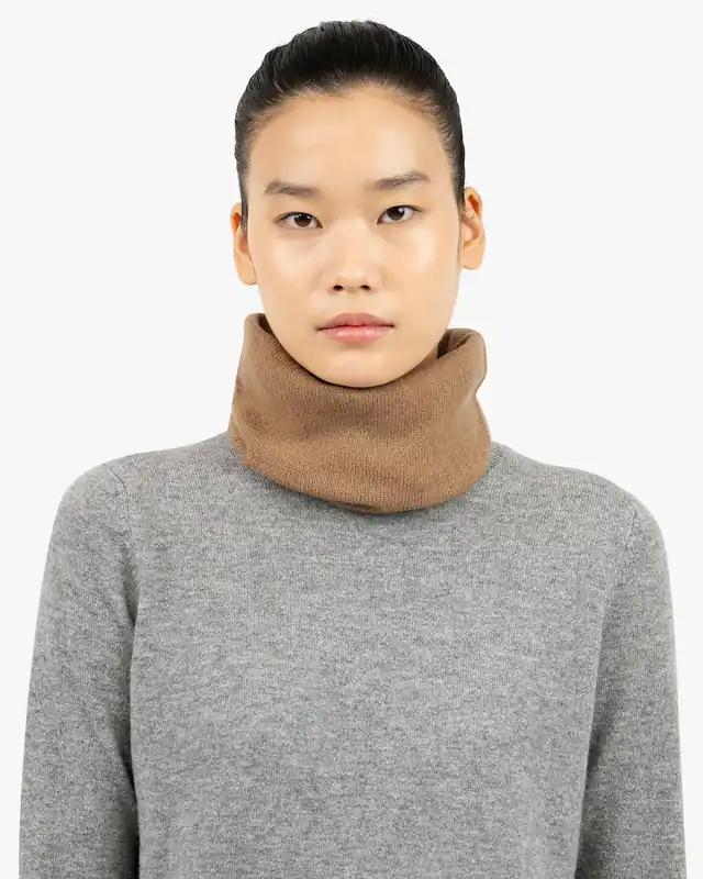 Essential Neck Warmer - Camel