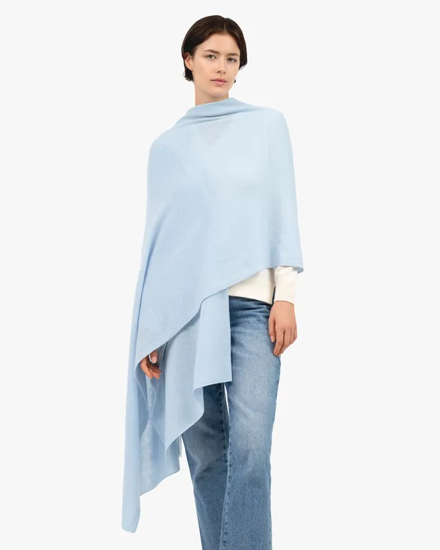 Essential Maxi Wrap - Light Blue