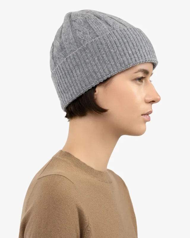 Women's Cable Knit Hat - Medium Grey