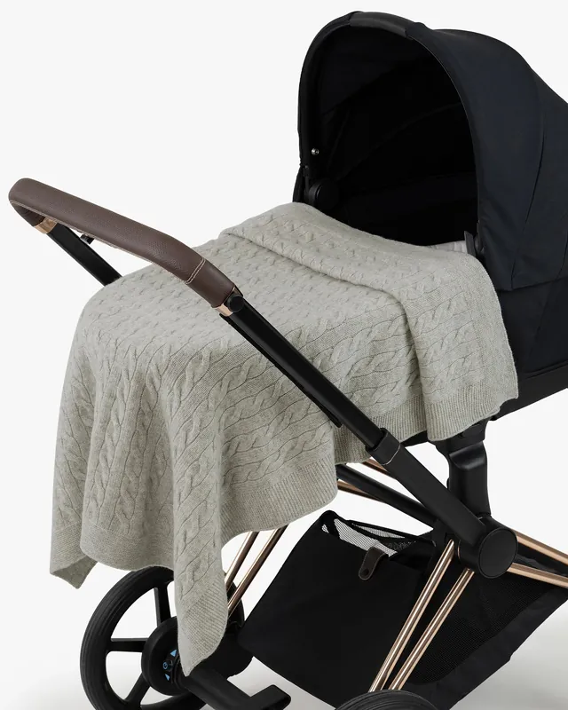 Cable Knit Baby Blanket - Light Grey