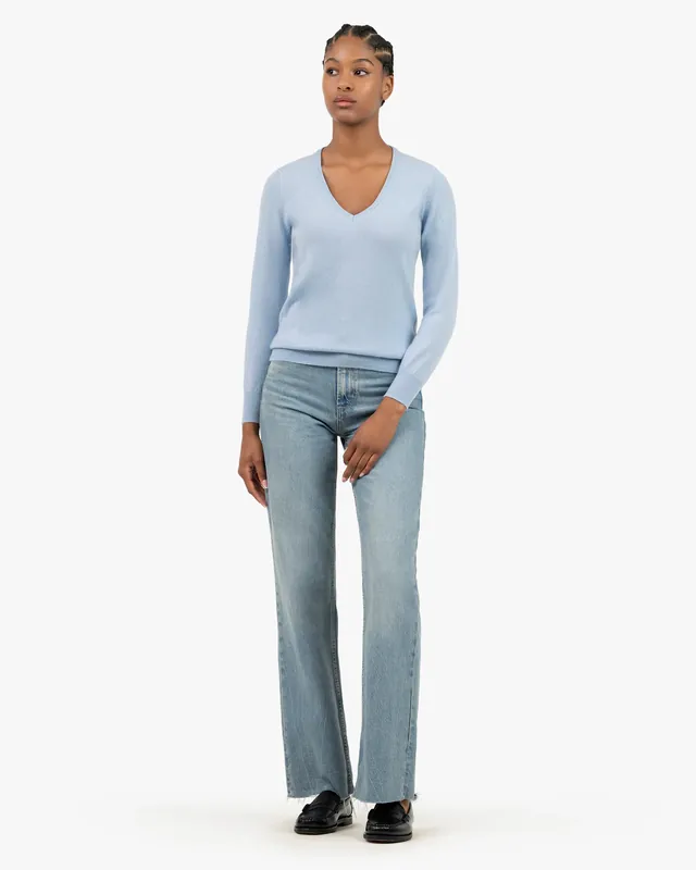 Women's Essential V-Neck Sweater - Light Blue