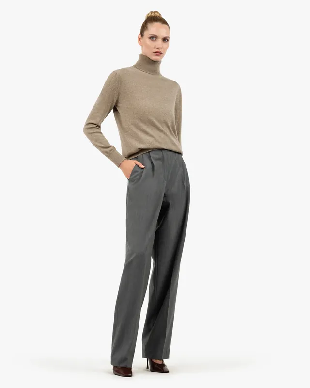 Women's Essential Turtleneck Sweater - Taupe