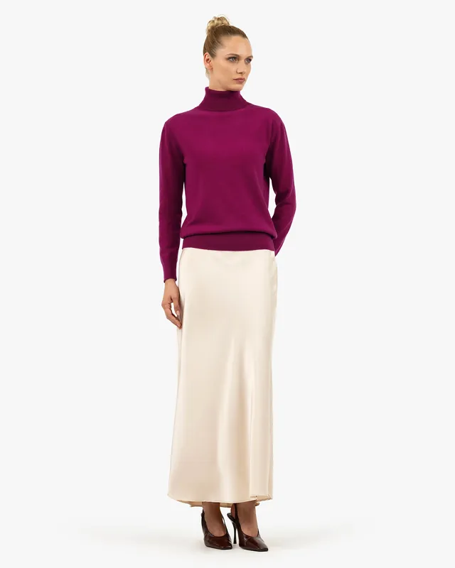 Women's Essential Turtleneck Sweater - Magenta
