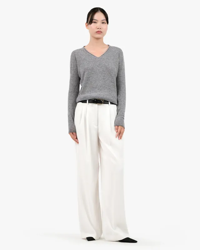 Lightness V-Neck Sweater - Medium Grey