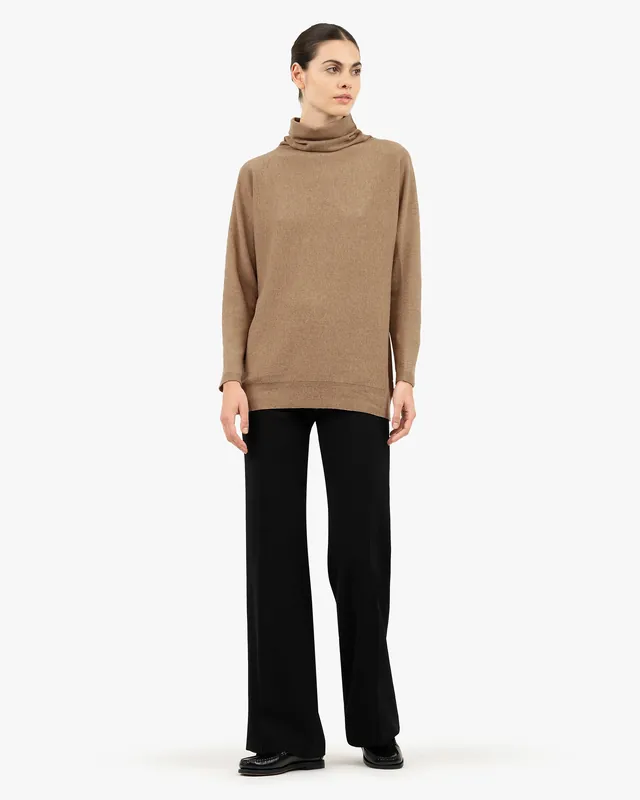 Women's Milford Turtleneck Sweater - Hazelnut