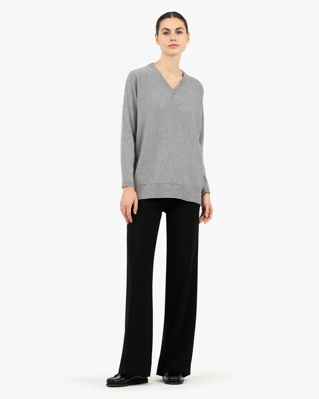 Women's Milford V-Neck Sweater - Medium Grey
