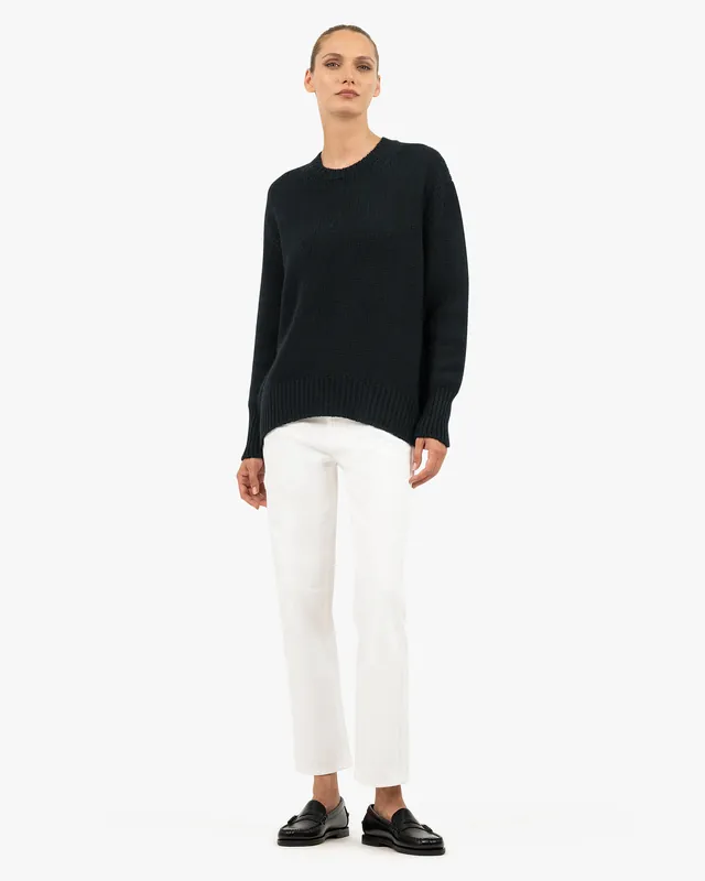 Women's Dalmar Crew Neck Sweater - Black