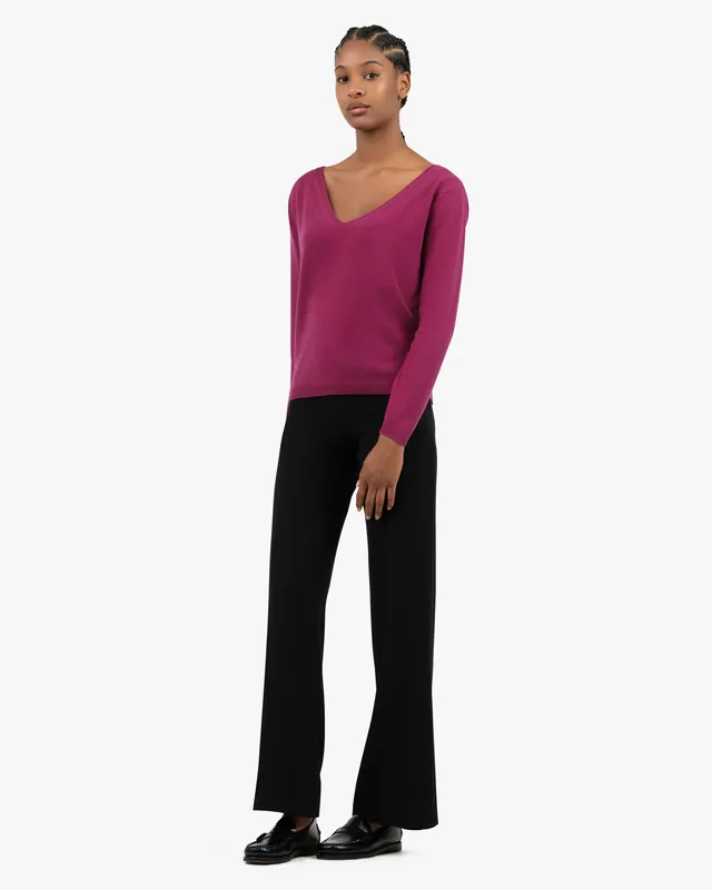 Essential Wide V-Neck Sweater - Magenta