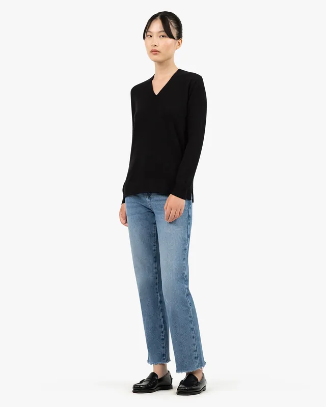 Women's Florenz V-Neck Sweater - Black