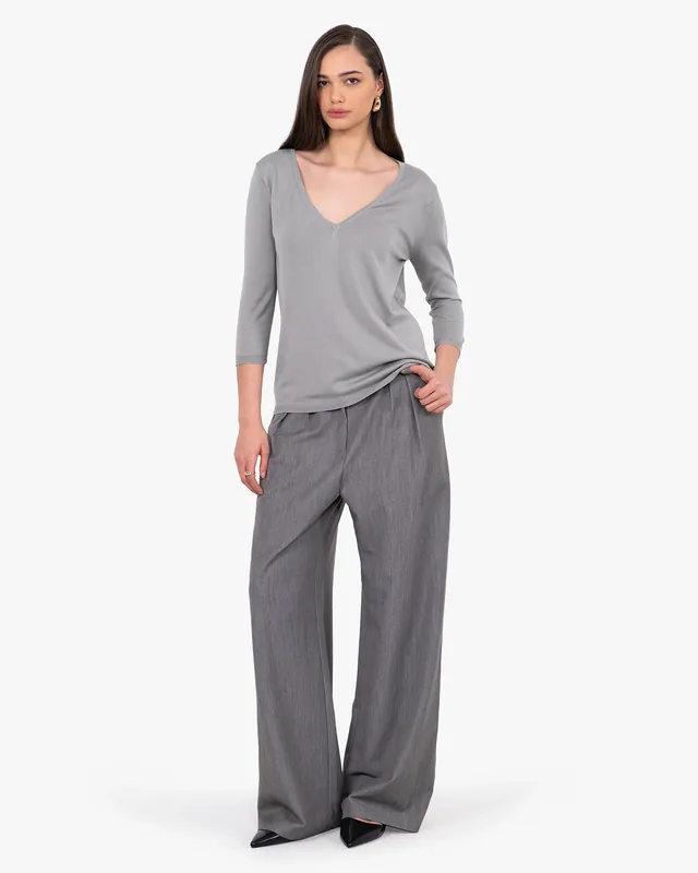 Women's Oasi V-Neck Sweater - Grey