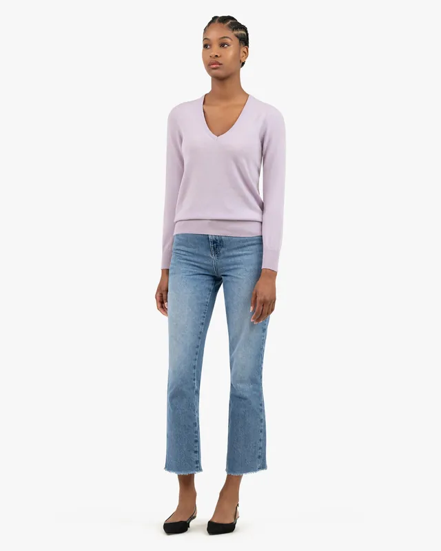 Women's Essential V-Neck Sweater - Off White - Archive