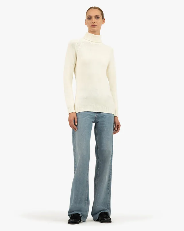 Women's Parksville Turtleneck Sweater - Beige - Archive