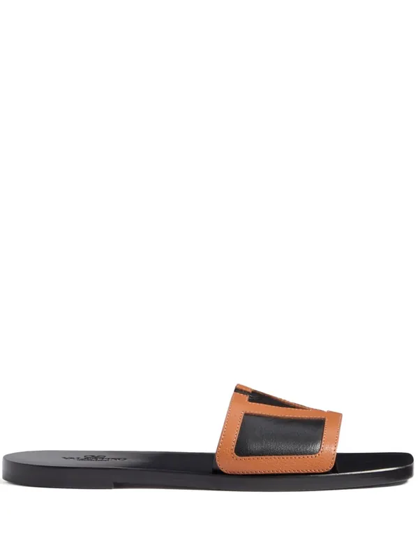 Viva Superstar Leather Slides - Valentino Garavani