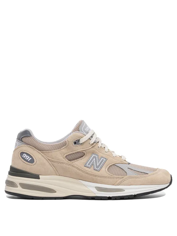Elevated Essentials Made In Uk991v2 Sneakers & Slip-On Beige