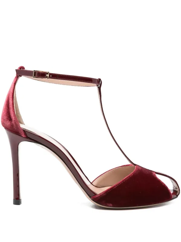 Velvet Pumps - Emporio Armani Exclusive