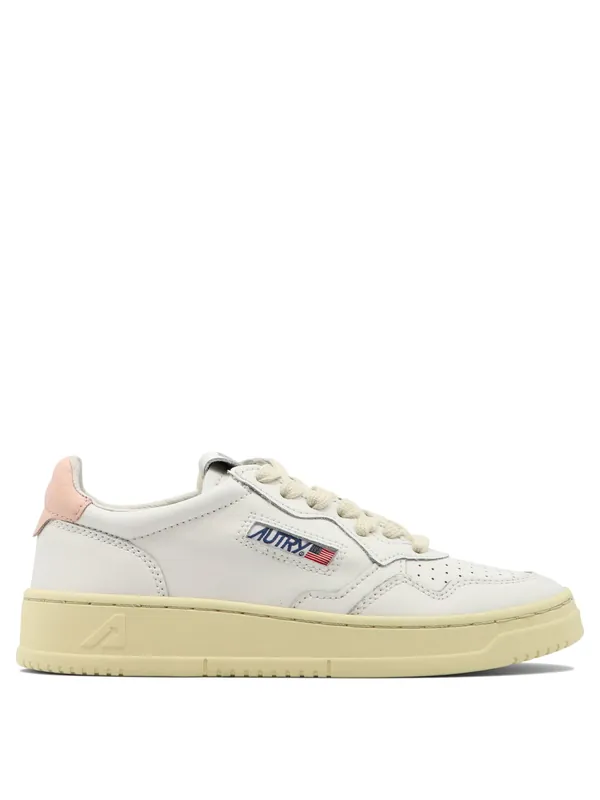 Medalist Low Sneakers & Slip-On Pink