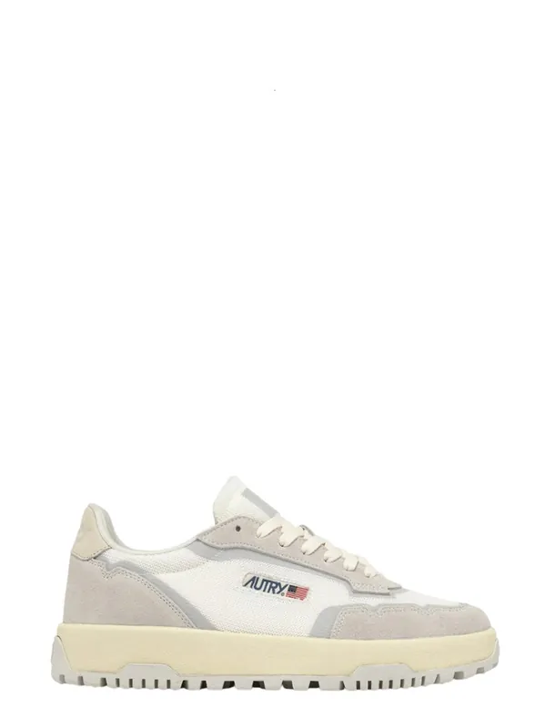 Wildpace Low Sneakers In White Mesh And Suede - Autry