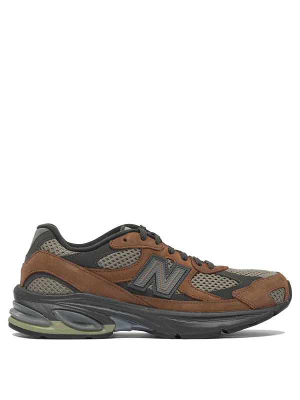 2010 Sneakers & Slip-On Brown