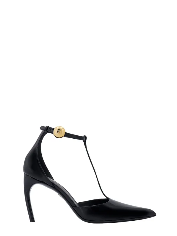 Patent Leather DéColleté - Ferragamo