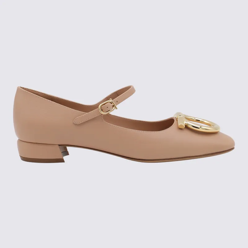 With Heel Amaretti - Ferragamo