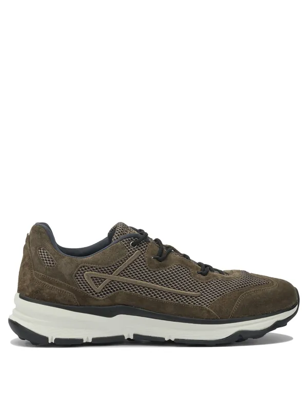 Running Sneakers & Slip-On Brown