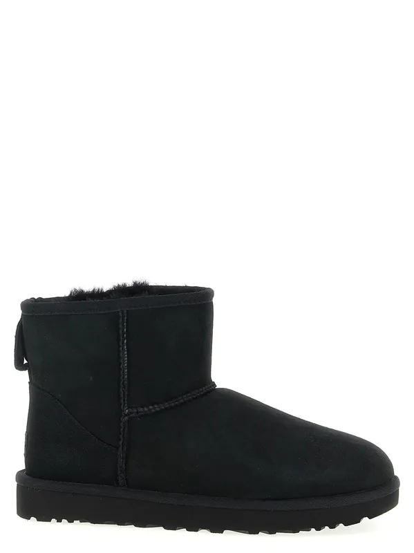 Classic Mini Ii Boots And Ankle Boots Black - UGG