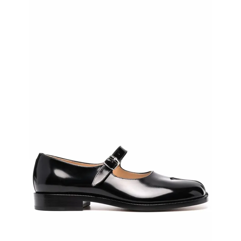 Tabi Shoes Black - Maison Margiela