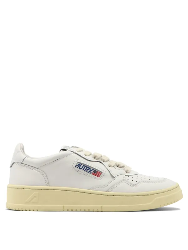 Medalist Low Sneakers & Slip-On White