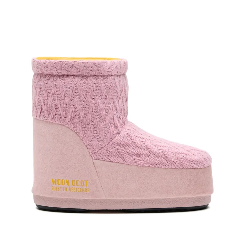 Shoes Pink - Moon Boot X Guest In Residence