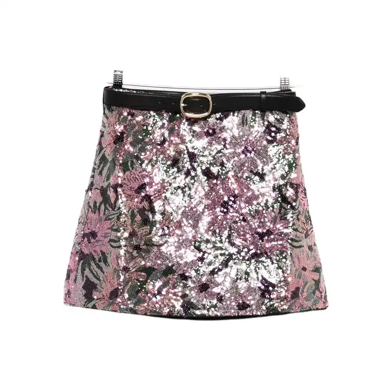 Skirts Pink - Self-Portrait