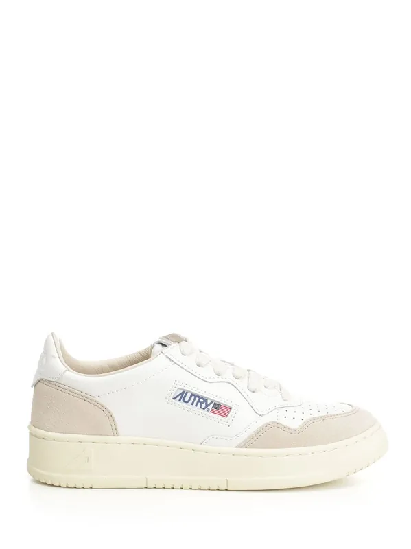 Medalist Low Sneakers White - Autry