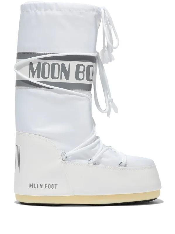 Snow Boots - Moon Boot