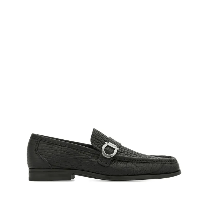 Gancini Shoes Black - Ferragamo