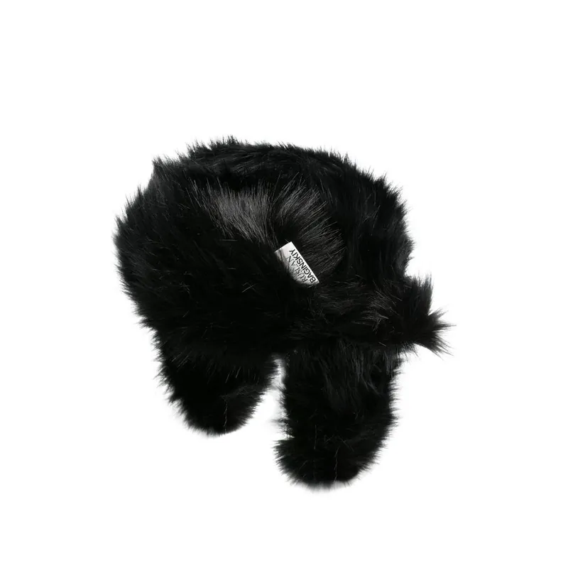 Caps Black - Ruslan Baginskiy