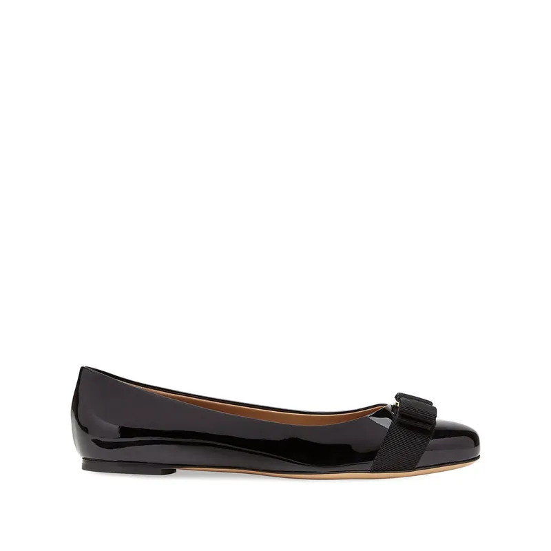 Shoes Black - Ferragamo